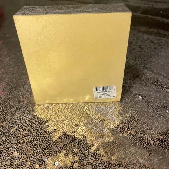 Charter Club Shell Brooches Pin - Picture 2 of 4